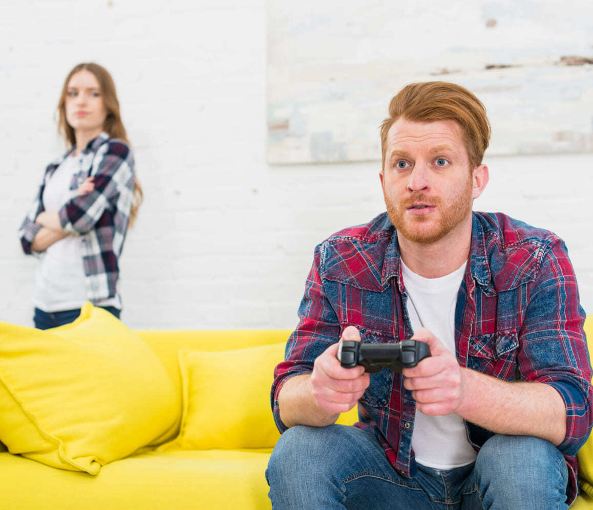 Муж-игроман